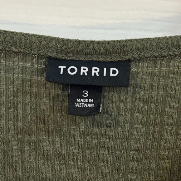 Torrid Tiered Blouson Top - Picture 3 of 4